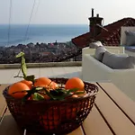 Apartment Chic Ploce *