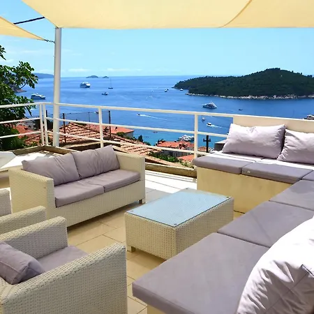 Chic Ploce דירה *